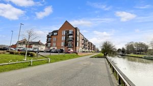 Photo 13- click for photo gallery